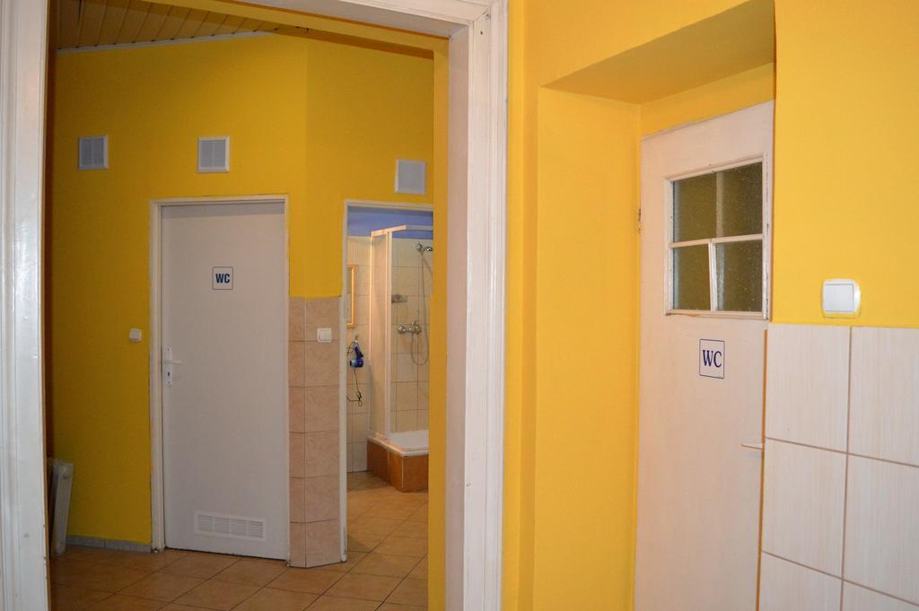 Honey Hostel Krasków Dış mekan fotoğraf